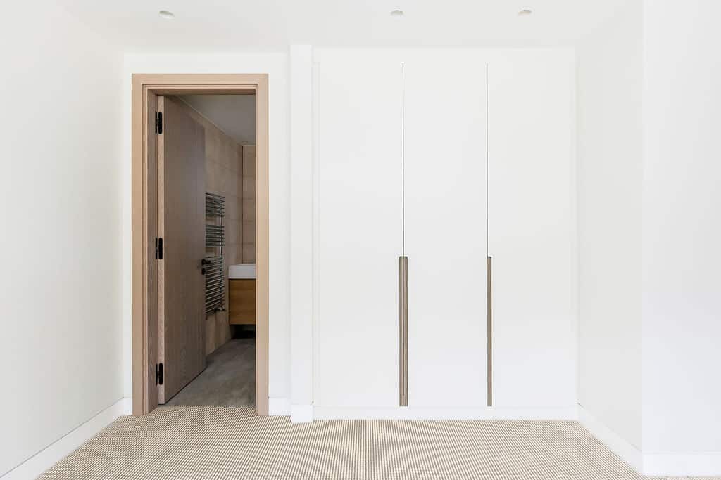 Bespoke Fitted Wardrobes Poole | Fitted Bedroom Furniture Design
